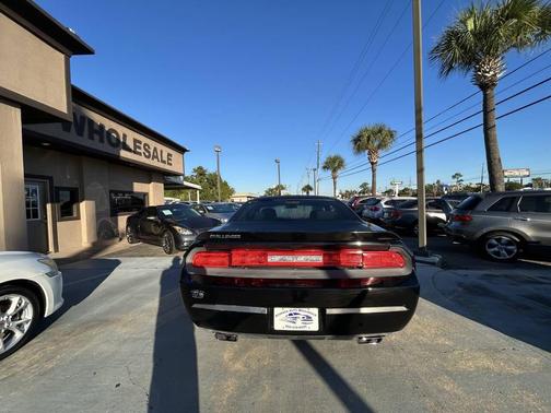 2014 Dodge Challenger SXT