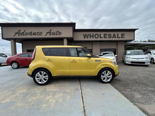 2015 Kia Soul +