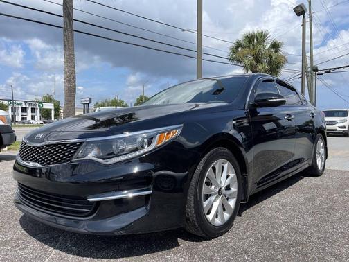 Black 2018 Kia Optima EX