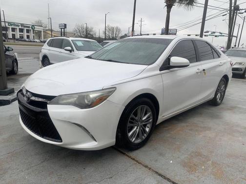 2015 Toyota Camry SE