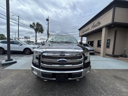 Black 2015 Ford F-150 Lariat