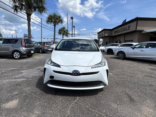 2019 Toyota Prius XLE