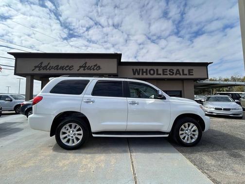2017 Toyota Sequoia Platinum