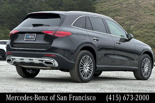 Graphite Gray Metallic 2026 Mercedes-Benz GLC 300 Base 4MATIC