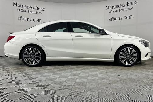 2017 Mercedes-Benz CLA 250 
