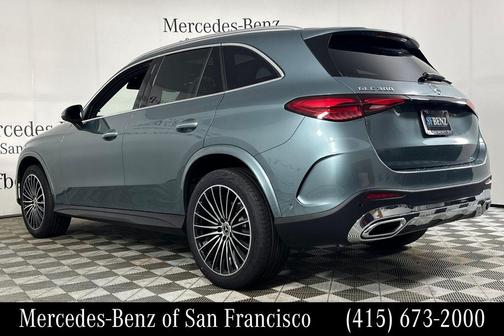 Verde 2026 Mercedes-Benz GLC 300 Base