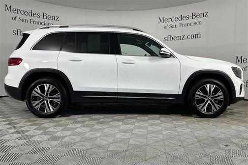 2026 Mercedes-Benz GLB 250 