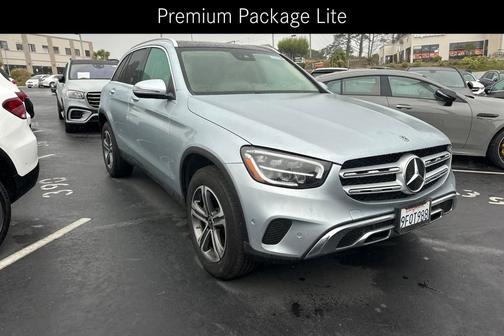 Cirrus Silver Metallic 2022 Mercedes-Benz GLC 300 4MATIC