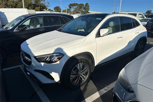 2025 Mercedes-Benz GLA 250 