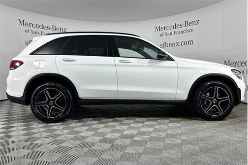 2022 Mercedes-Benz GLC 300