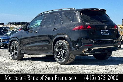 Black 2027 Mercedes-Benz GLE 350