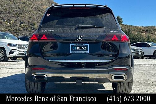 Black 2027 Mercedes-Benz GLE 350