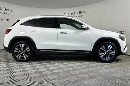 2025 Mercedes-Benz GLA 250 Base