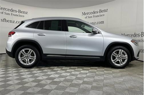 2022 Mercedes-Benz GLA 250