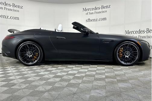 2025 Mercedes-Benz AMG SL 63 S E Performance