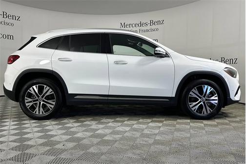 2025 Mercedes-Benz GLA 250