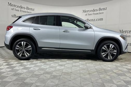 Cirrus Silver Metallic 2026 Mercedes-Benz GLA 250 4MATIC
