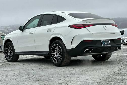 Polar White 2026 Mercedes-Benz GLC 300 Base 4MATIC