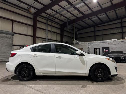 2010 Mazda Mazda3 i Sport