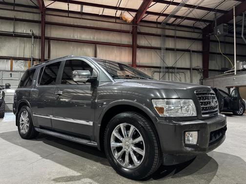 2010 INFINITI QX56 