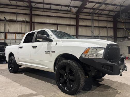 2015 RAM 1500 SLT