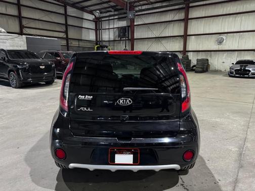 2017 Kia Soul +