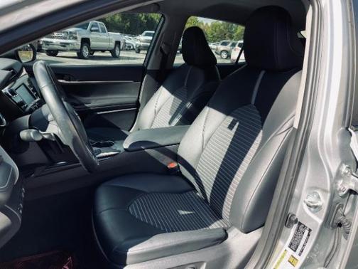 2020 Toyota Camry SE for sale in Newnan, GA - image 15