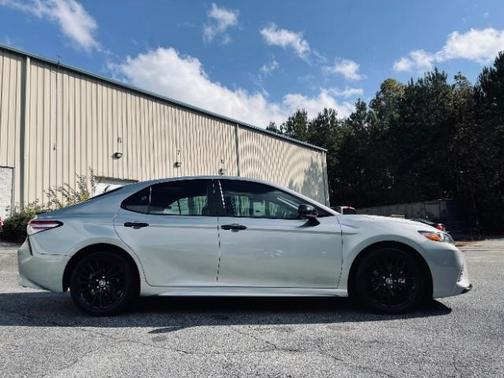 2020 Toyota Camry SE for sale in Newnan, GA - image 4