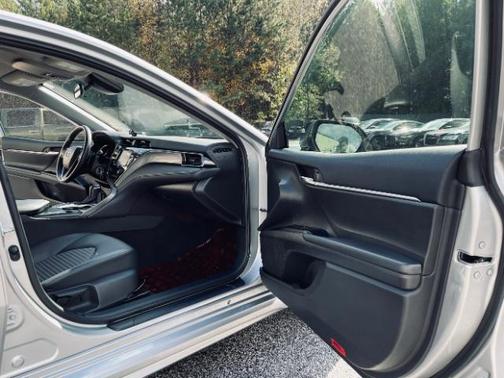 2020 Toyota Camry SE for sale in Newnan, GA - image 26