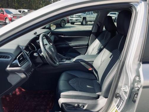 2020 Toyota Camry SE for sale in Newnan, GA - image 13
