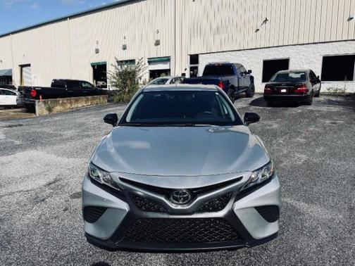 2020 Toyota Camry SE for sale in Newnan, GA - image 11
