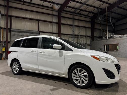 2015 Mazda Mazda5 Sport