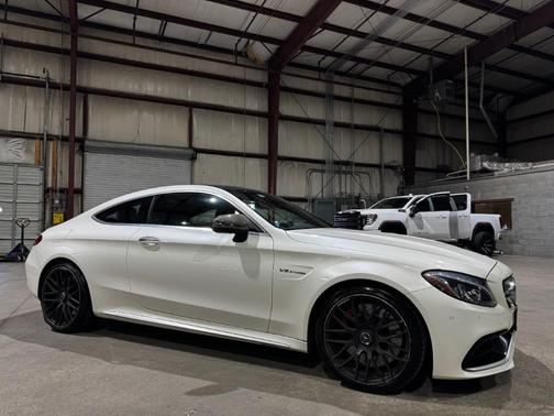 2017 Mercedes-Benz AMG C 63 S