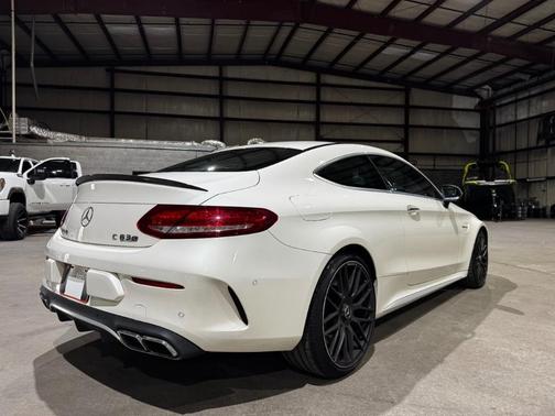 2017 Mercedes-Benz AMG C 63 S