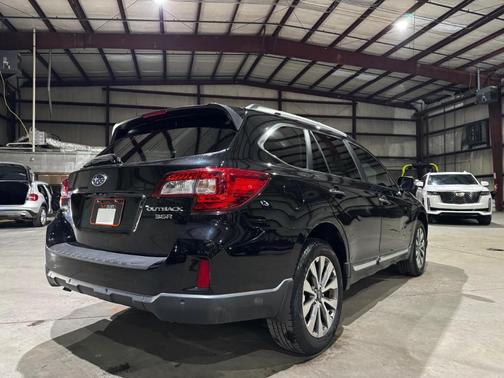 2017 Subaru Outback 3.6R Touring