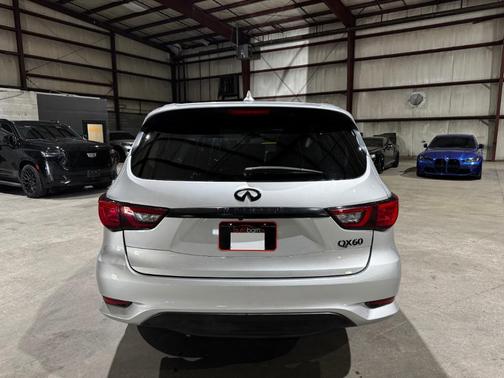 2018 INFINITI QX60 Base