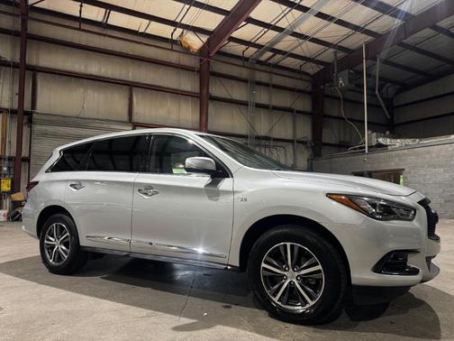 2018 INFINITI QX60 Base