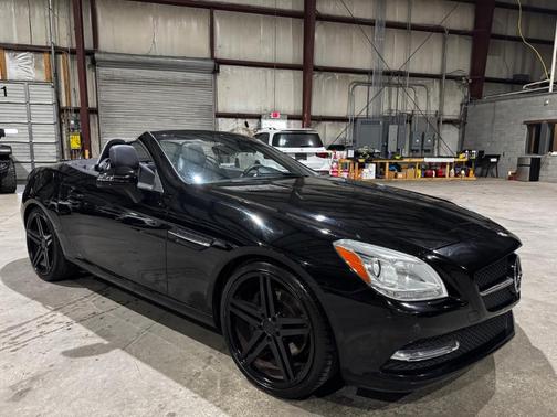 2016 Mercedes-Benz SLK-Class SLK300