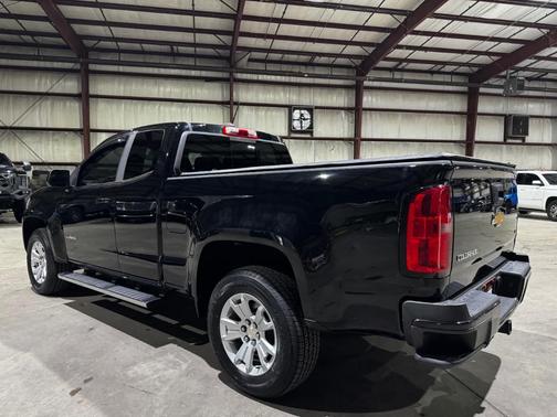 2017 Chevrolet Colorado LT