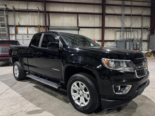 2017 Chevrolet Colorado LT