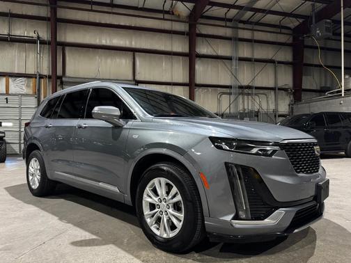 2022 Cadillac XT6 Luxury AWD