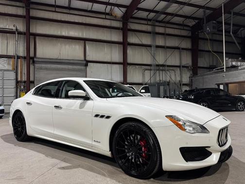 2017 Maserati Quattroporte S GranSport