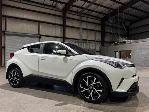 2018 Toyota C-HR XLE Premium