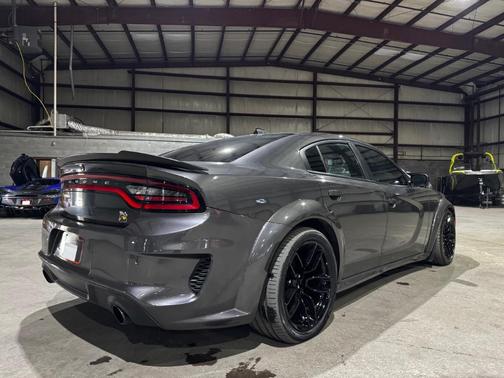 2020 Dodge Charger Scat Pack