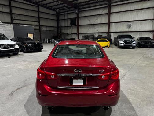 2014 INFINITI Q50 Premium