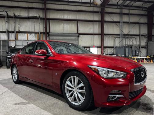 2014 INFINITI Q50 Premium