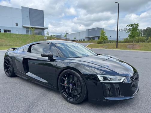 2017 Audi R8 5.2 V10 plus