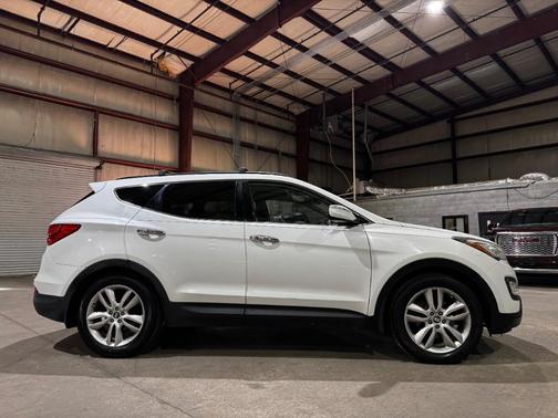 2014 Hyundai Santa Fe Sport 2.0L Turbo