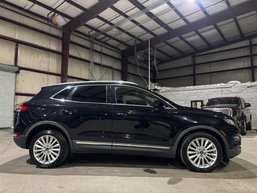 2019 Lincoln MKC Standard
