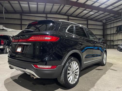 2019 Lincoln MKC Standard